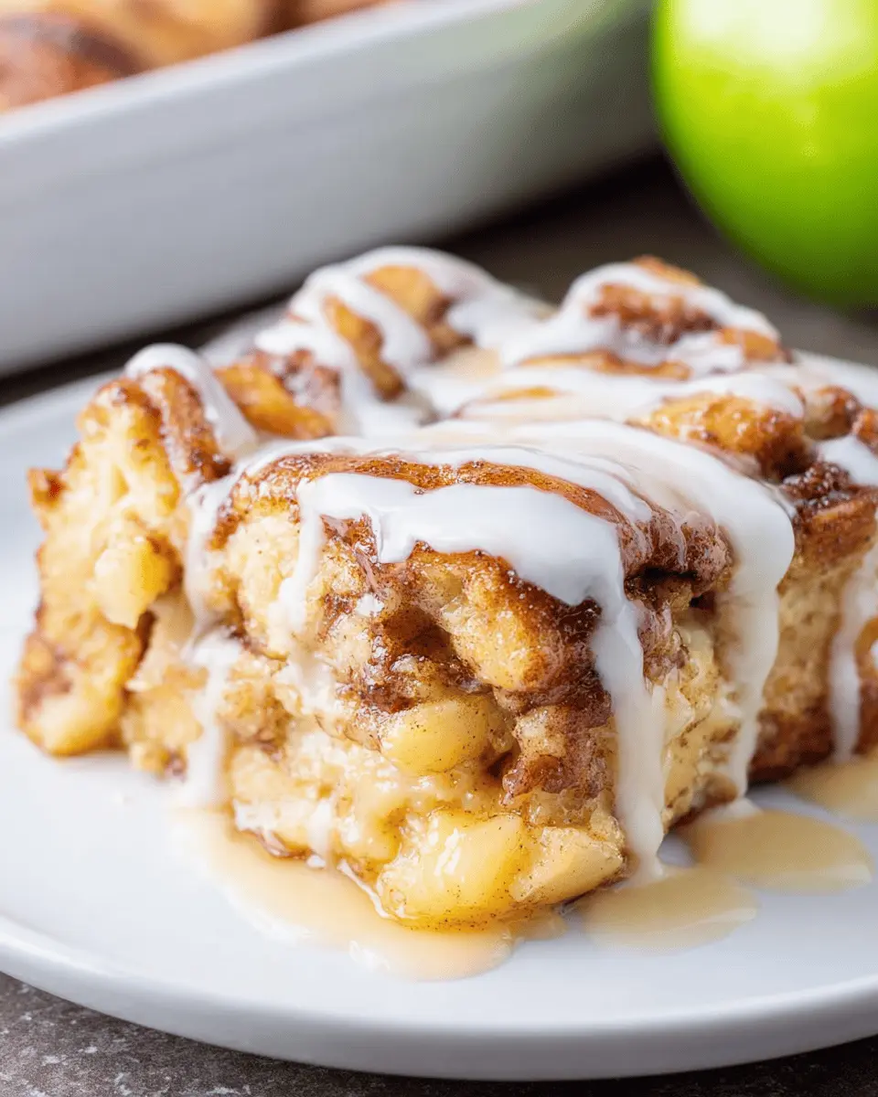 Apple Pie Cinnamon Roll Casserole: A Cozy, Indulgent Delight